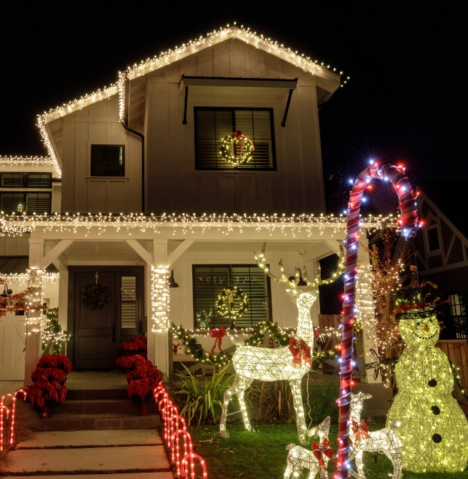Residential Christmas Light Installation in Milwaukie 2 Residential Christmas Light Installation in Milwaukie